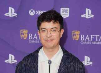 Phil Wang: Embracing Mixed Heritage as a Comedian news-24092024-070213