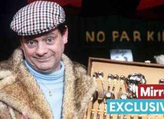 The Crucial Mistake: David Jason on Only Fools and Horses Creator news-24092024-092812