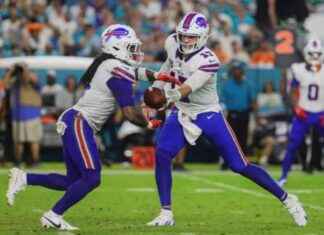 Week 3 Bills vs. Jaguars: James Cook Player Props Odds, Tips & Trends news-24092024-103718