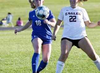 Top 10 Fiercest Battles in Girls’ Soccer: A Competitive Ranking news-24092024-155232