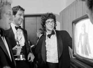 SNL’s 50th Anniversary: A Retrospective on the Original Cast news-24092024-221856