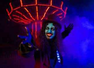 Hersheypark Dark Nights: Exploring the Halloween Attraction Craze news-24092024-222948