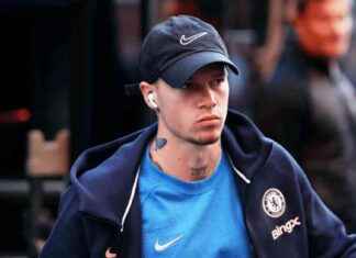 Chelsea Trio at Risk: Players on the Brink of Uncertain Futures news-25092024-114959