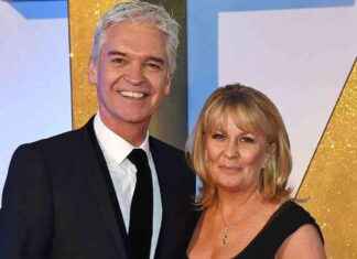 The Real Story Behind Phillip Schofield’s Unbreakable Marriage with Wife Steph news-25092024-161257