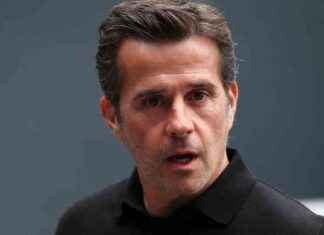 Referee’s ‘Incredible’ Decision on Fulham Penalty Angers Manager Marco Silva news-26092024-213831