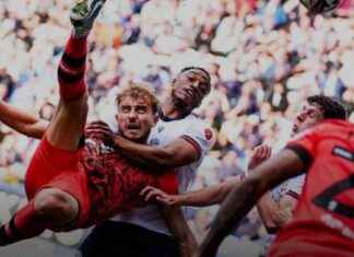 Huddersfield Town News: Michal Helik Faces Extended Injury Lay-Off news-27092024-105129