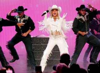 Shania Twain Kicks Off People’s Choice Country Awards with Epic Performance news-27092024-112031