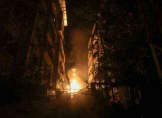 Israel Launches Devastating Air Strikes on Beirut, Leveling Entire Block news-28092024-004036