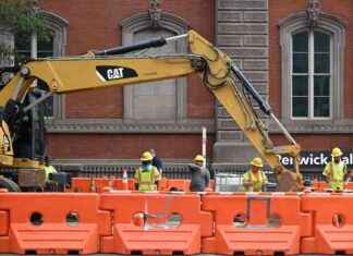 Navigating Global Market Optimism Amid Geopolitical Uncertainty news-09102024-081253