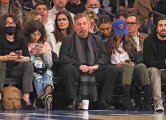 Knicks Hype Highlights Owner James Dolan’s League Ties news-14102024-184049
