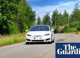 Investigation into 2.4m Tesla Self-Driving Vehicle Collisions in US news-19102024-044852
