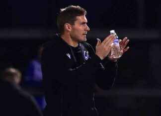 Taylor’s Pre-Match Comments as Rovers Prepare for Reading with Martin’s Return news-26102024-133325