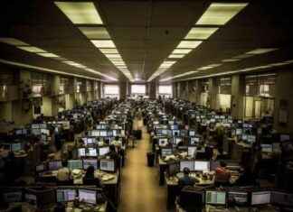 Navigating Market Volatility: A Guide to Trading Strategies | Forexlive news-31102024-012119