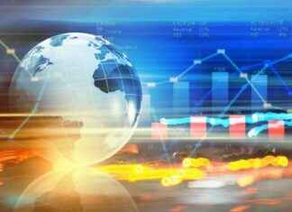 Navigating the Global Economic Outlook: Strategies for Resilience and Growth news-01112024-060735