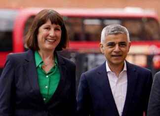 Exploring New Bakerloo Line Trains with Budget Boost, according to Sadiq Khan news-05112024-073953