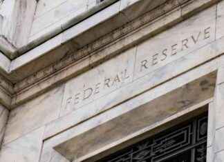 Rising Card Delinquencies Highlighted in Fed’s Supervision Report news-20112024-091625