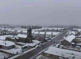 Drone Footage: Stunning Snow Views in Cork – Watch Now news-22112024-043554