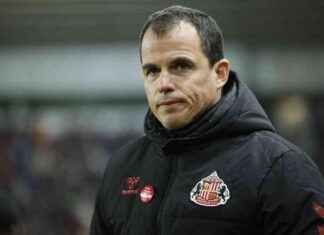 Navigating Frustration: Sunderland’s Reality Check with Le Bris news-29112024-220141