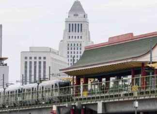 Free Rides on Christmas Eve and New Year’s Eve by L.A. Metro free-rides-on-christmas-eve-and-new-years-eve-by-la-metro