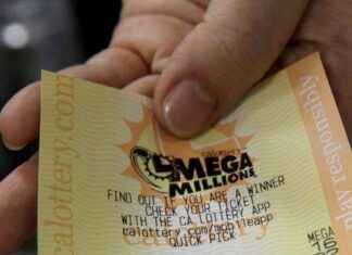 Mega Millions Jackpot Surpasses $1 Billion for Friday’s Drawing mega-millions-jackpot-surpasses-1-billion-for-fridays-drawing