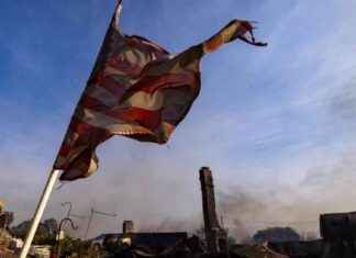 Wildfire Danger in Southern California as Santa Ana Winds Peak on New Year’s Eve wildfire-danger-in-southern-california-as-santa-ana-winds-peak-on-new-years-eve