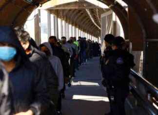 ICE Raids in Chicago Spark Fear Among Residents: What You Need to Know ce-raids-in-chicago-spark-fear-among-residents-what-you-need-to-know