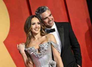 Jessica Alba Announces Split from Cash Warren, Embracing a New Beginning jessica-alba-announces-split-from-cash-warren-embracing-a-new-beginning