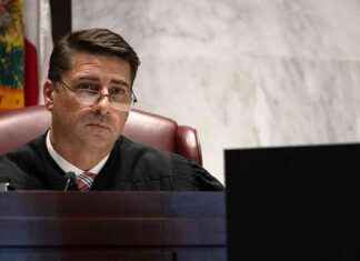 Judge Imposes Fine for Personal Jabs in CNN Defamation Trial judge-mposes-fine-for-personal-jabs-in-cnn-defamation-trial