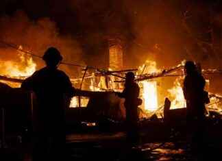 L.A.-area Residents Share Agony of Watching Homes Burn During Fires la-area-residents-share-agony-of-watching-homes-burn-during-fires