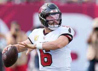 NFL Week 18 Playoff Scenarios: 9 Teams Battling for Postseason Berths nfl-week-18-playoff-scenarios-9-teams-battling-for-postseason-berths