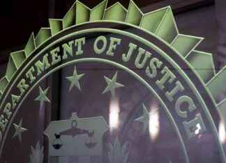 Orange County Sheriff’s Department, D.A. and Feds Reach Snitch Scandal Agreement orange-county-sheriffs-department-da-and-feds-reach-snitch-scandal-agreement