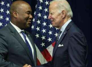 Supportive DNC Chair Urges Democrats to Stand by Biden in 2024 supportive-dnc-chair-urges-democrats-to-stand-by-biden-in-2024