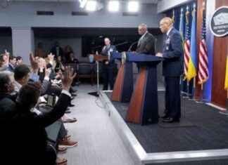 Breitbart replaces CNN in Pentagon rotation: Analysis of implications breitbart-replaces-cnn-in-pentagon-rotation-analysis-of-implications