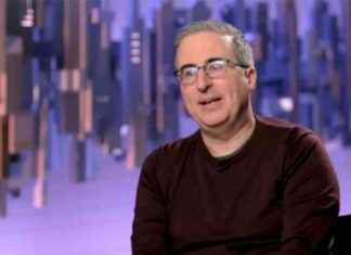 Comedian aims to bridge gap with Trump supporters through show comedian-aims-to-bridge-gap-with-trump-supporters-through-show