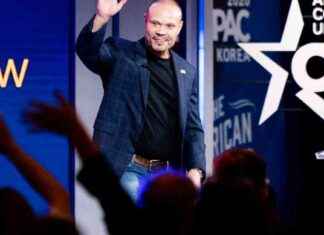 FBI Deputy Director Targeted by Right-Wing Commentator fb-deputy-director-targeted-by-right-wing-commentator