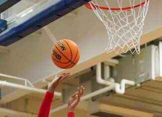 Freehold Borough triumphs over Manalapan in Girls Basketball showdown freehold-borough-triumphs-over-manalapan-in-girls-basketball-showdown