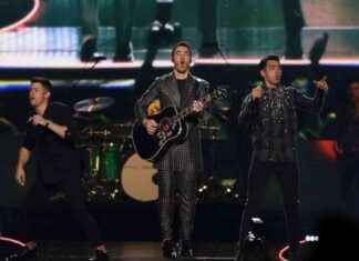 JONASCON: The Ultimate Jonas Brothers Celebration in New Jersey jonascon-the-ultimate-jonas-brothers-celebration-in-new-jersey