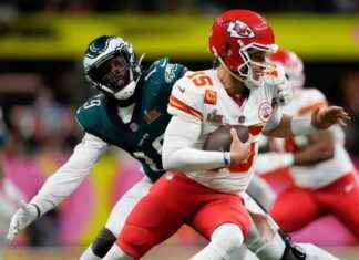 Josh Sweat Deserved Super Bowl MVP: Eagles Robbed josh-sweat-deserved-super-bowl-mvp-eagles-robbed