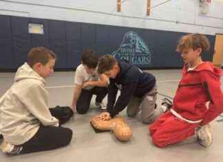 Kumpf Middle School Lifesaving Skills Challenge with American Heart Association kumpf-middle-school-lifesaving-skills-challenge-with-american-heart-association