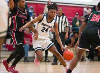 Montclair dominates Union City in NJ1G4 first round montclair-dominates-union-city-in-nj1g4-first-round