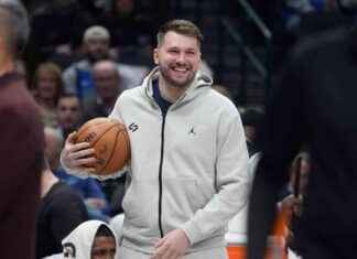 Purchase Luka Doncic Lakers Jersey, T-Shirt, Merchandise, and More | Buy Los Angeles Lakers Gear purchase-luka-doncic-lakers-jersey-t-shirt-merchandise-and-more-buy-los-angeles-lakers-gear