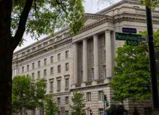 IRS Commissioner to Announce Retirement: What to Expect rs-commissioner-to-announce-retirement-what-to-expect