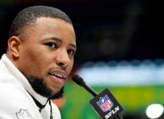 Saquon Barkley reveals close call with signing elsewhere last season saquon-barkley-reveals-close-call-with-signing-elsewhere-last-season