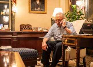 Senate Faces Intense Budget Debate After Overnight ‘Vote-a-Rama’ senate-faces-ntense-budget-debate-after-overnight-vote-a-rama