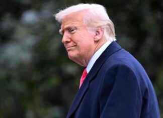 Sharp Decline: Trump’s Approval Plummets in Two Weeks sharp-decline-trumps-approval-plummets-in-two-weeks