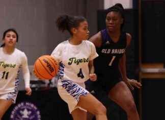 Timothy Christian’s Brown Scores 1,000th in GMC Tournament Win timothy-christians-brown-scores-1000th-in-gmc-tournament-win