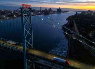 Trade War: Tariffs on China vs Mexico & Canada Implications trade-war-tariffs-on-china-vs-mexico-canada-mplications