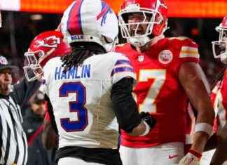 Travis Kelce Fined for Taunting Bills on Mahomes Touchdown travis-kelce-fined-for-taunting-bills-on-mahomes-touchdown