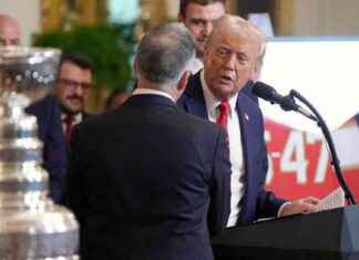 Trump Criticizes Past Afghan Policy, Praises Panthers Owner trump-criticizes-past-afghan-policy-praises-panthers-owner