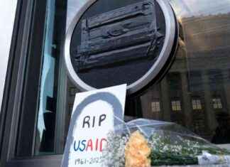 USAID Fired Employees: 15-Minute Belongings Retrieval Guide usad-fired-employees-15-minute-belongings-retrieval-guide